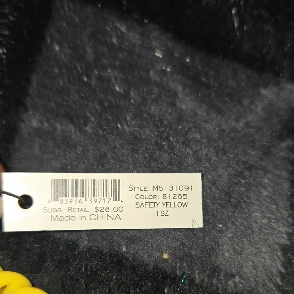 Marc Jacobs Yellow Chain Bracelet - Picture 3 of 4